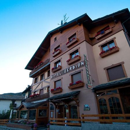 Hotel Zerbion Torgnon Bagian luar foto